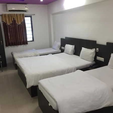 Hotel Long Stay Ahmedabad Eksteriør bilde