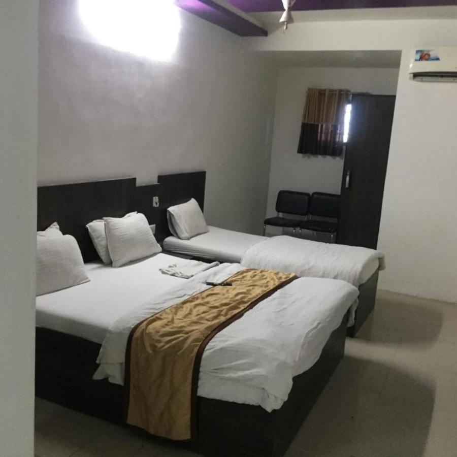 Hotel Long Stay Ahmedabad Eksteriør bilde